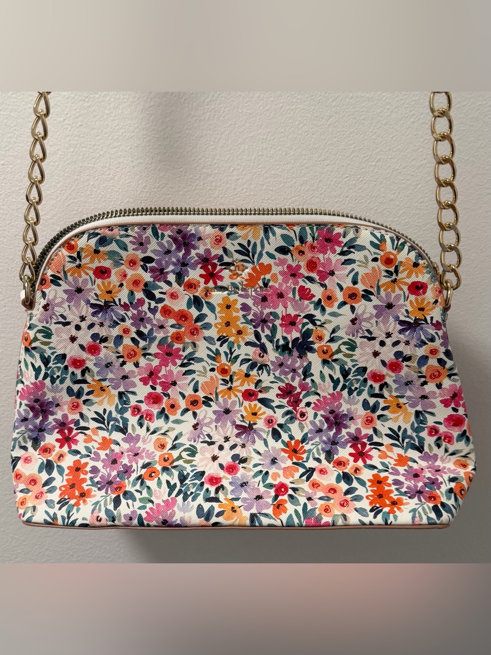 Nanette Lepore Floral Crossbody Bag Multicolor Gold Chain White Strap. 9.5x7x3”